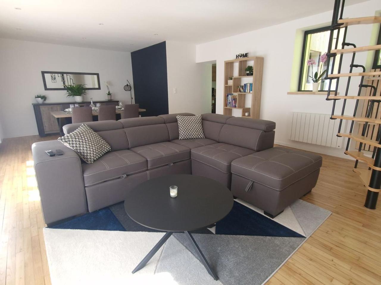 Apartment Spacieux Au Coeur De Au Bois D'amour 1-6p *